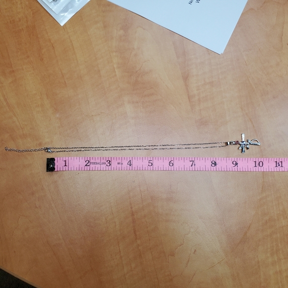 Stainless steel cross necklace - Picture 5 of 5